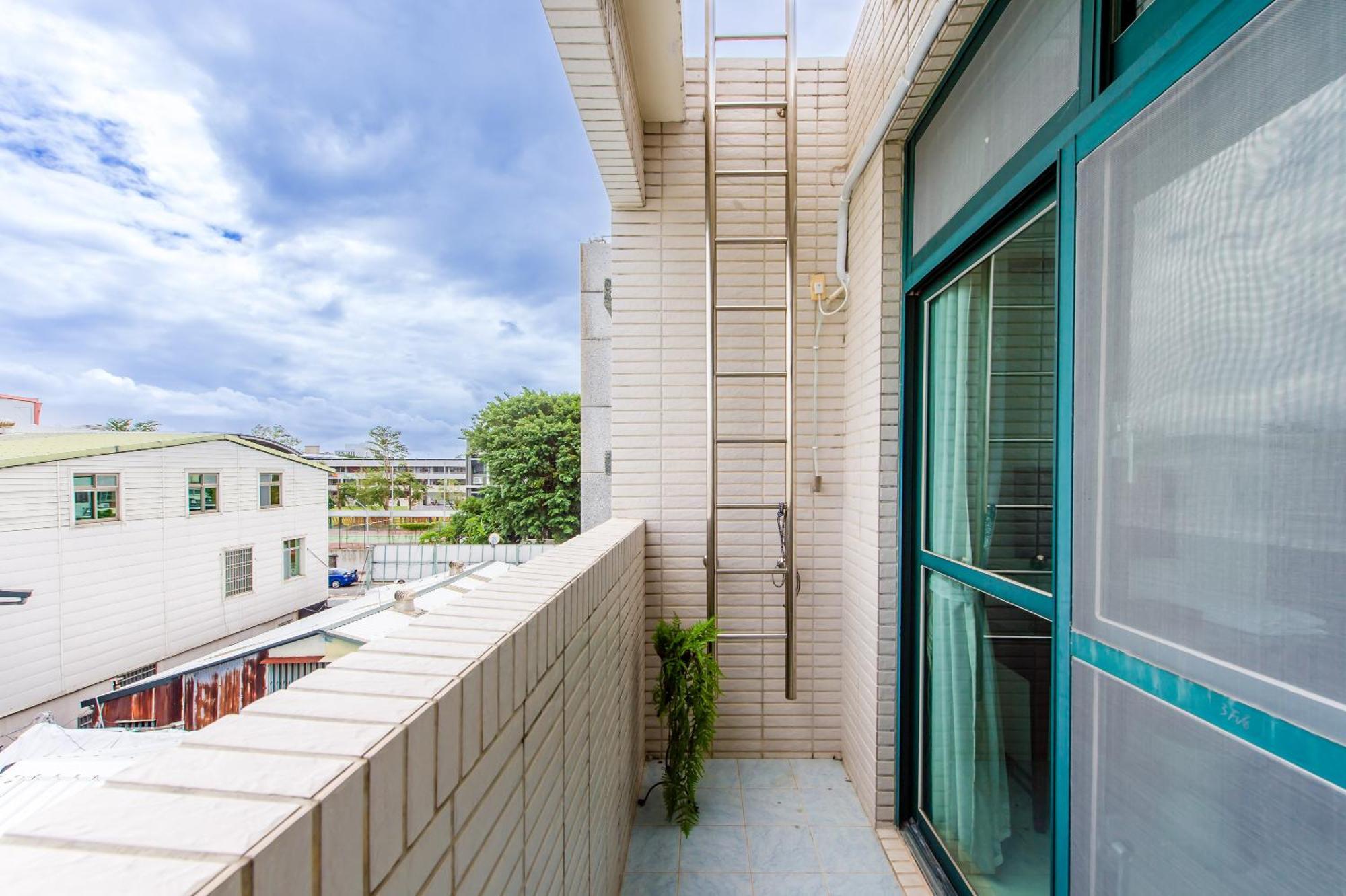 Apartmán Travel Road Wuwu T'ai-tung Exteriér fotografie